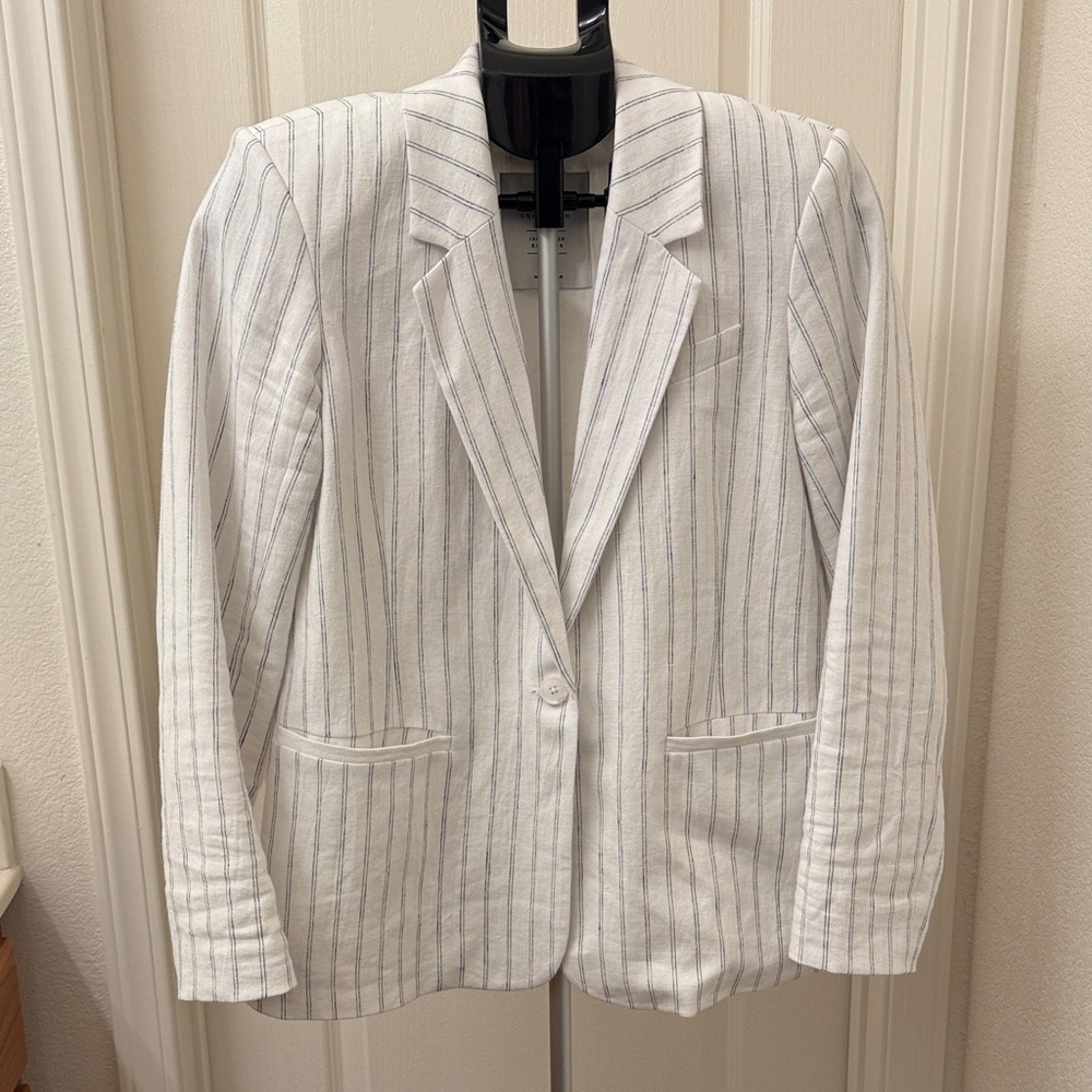 Abercrombie & Fitch linen Blazer with Light Blue Pinstripes
